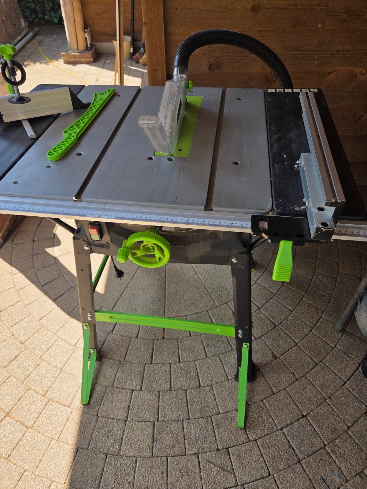 Zaagmachine, Doe-het-zelf en Verbouw, Gereedschap | Zaagmachines, Ophalen of Verzenden, 1200 watt of meer, Cirkelzaag, 70 mm of meer