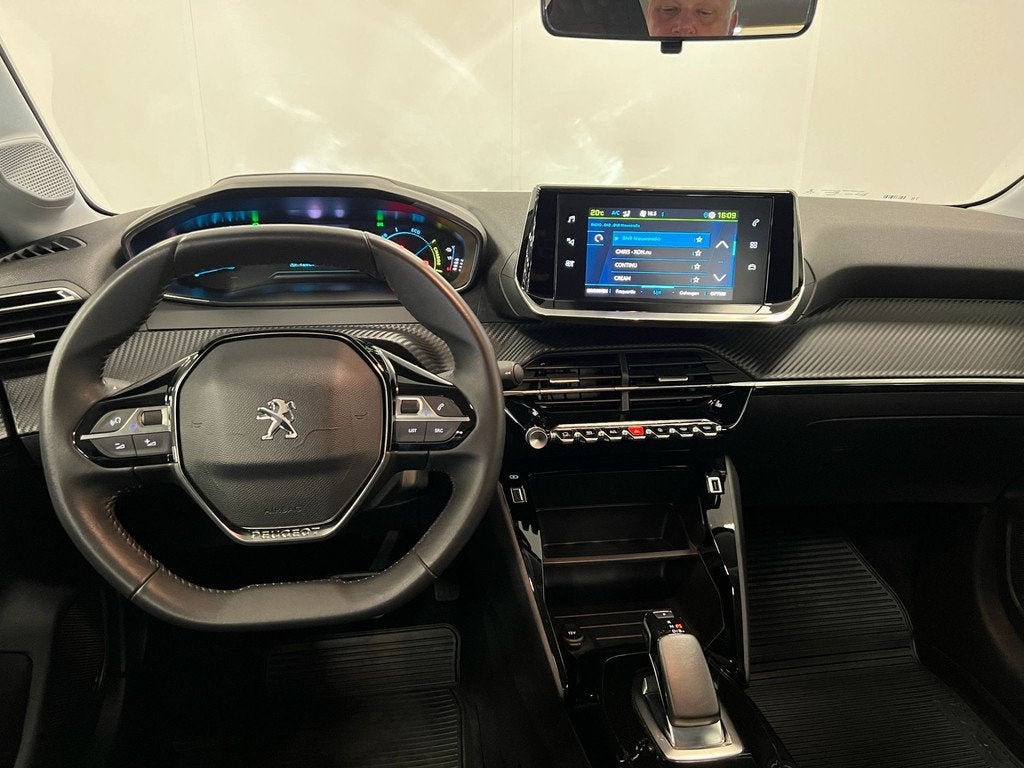 Peugeot e-208 EV Active 50 kWh / Stoelverw / Pdc / SOH 100%, Auto's, Peugeot, 12 maanden, Gebruikt, Zwart, Automatische klimaatregeling