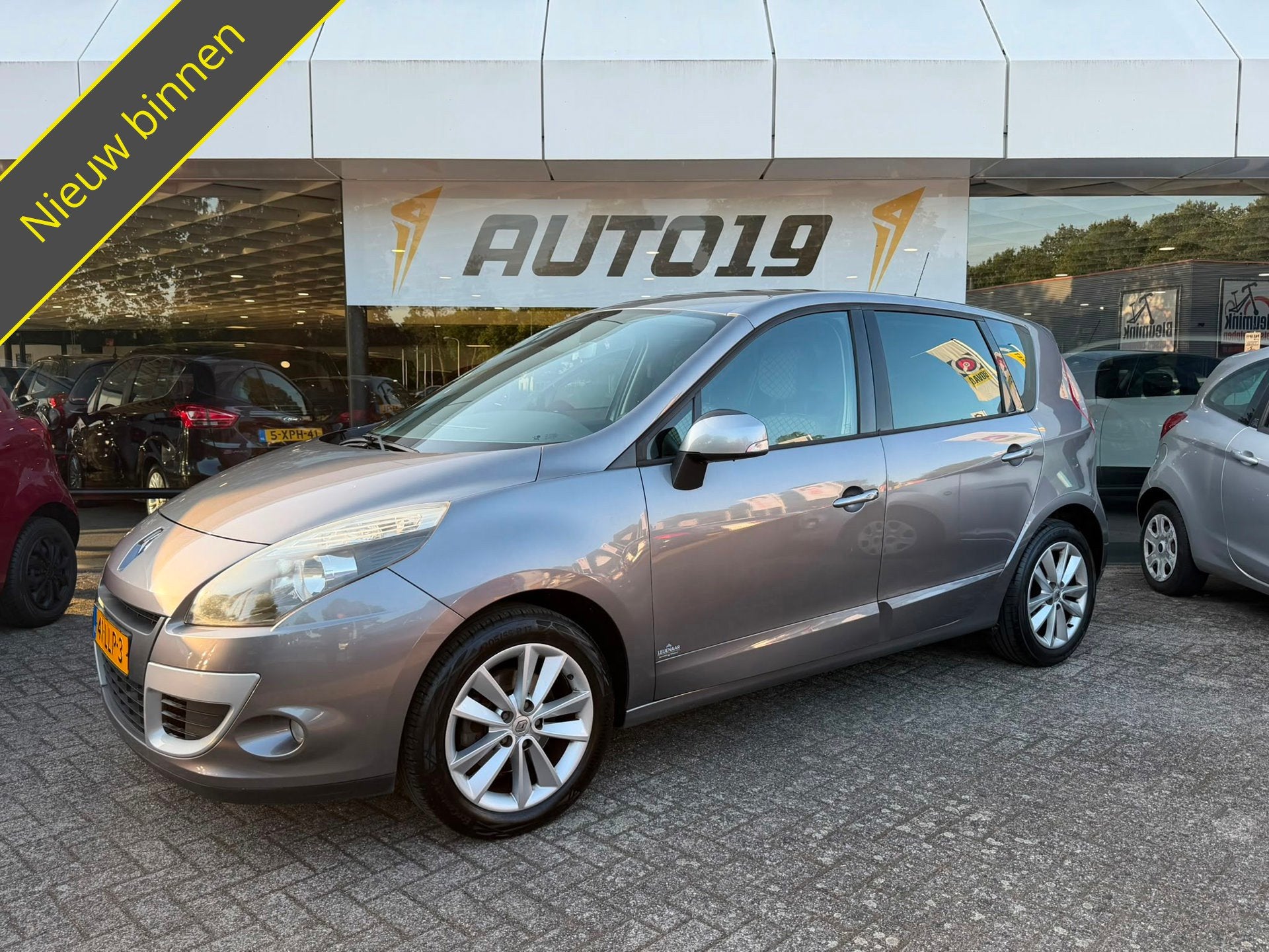 Renault Scénic 1.4 TCE Celsium, Auto's, Euro 5, Stof, Gebruikt, 1295 kg