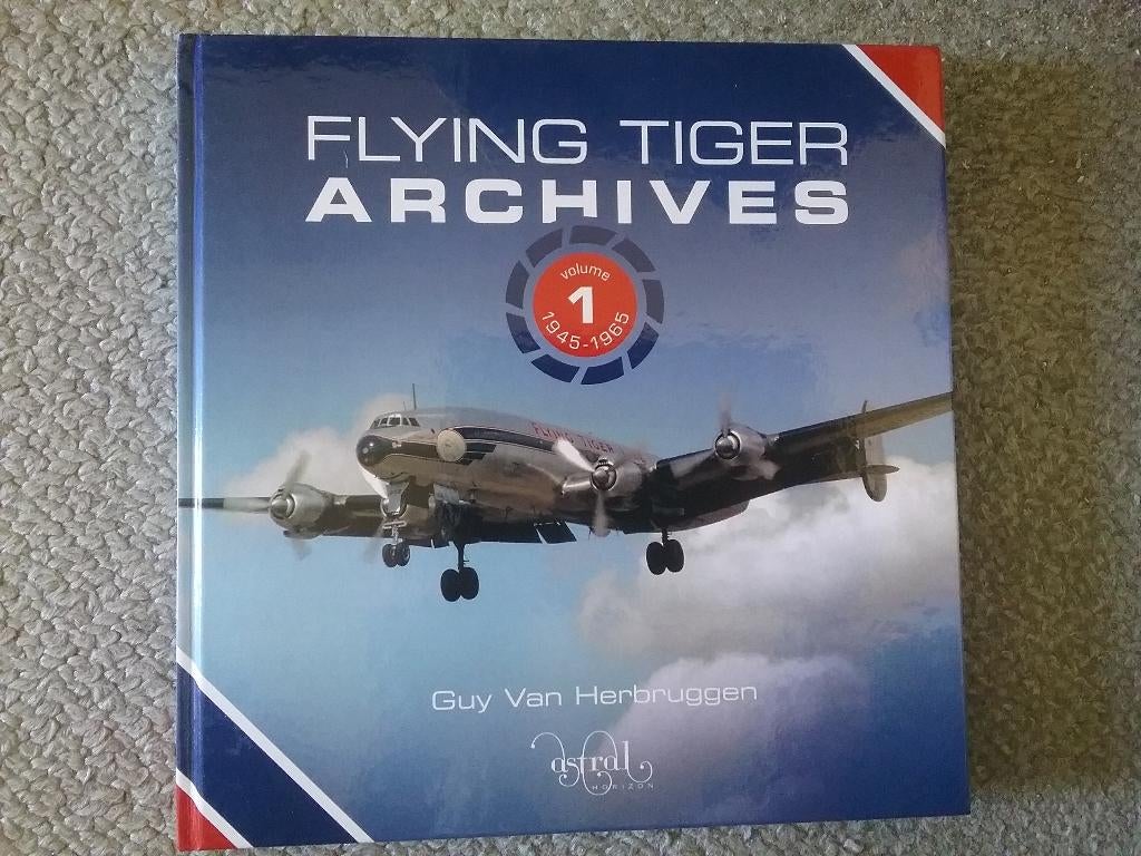 Flying Tiger Archives 1945-1965 / Guy Van Herbruggen (2023), Ophalen of Verzenden, Zo goed als nieuw, Boek of Tijdschrift