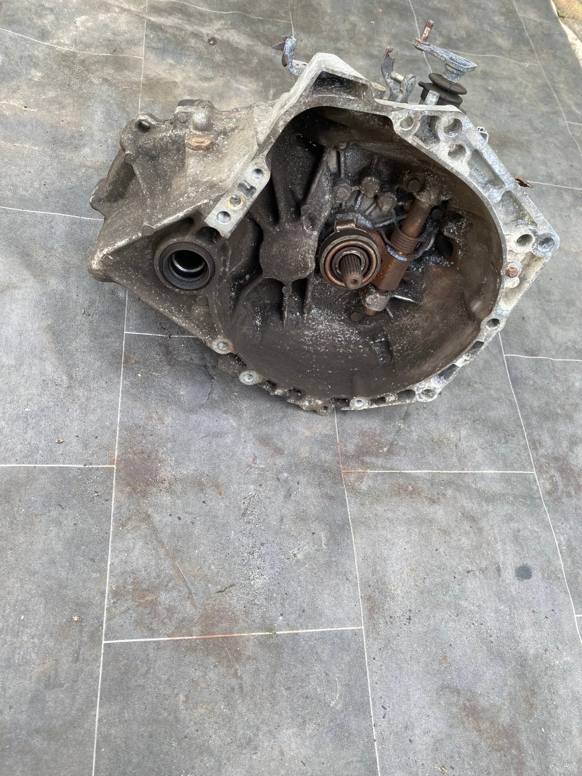 Versnellingsbak toyota aygo /peugoet 107/citroen c1, Ophalen of Verzenden