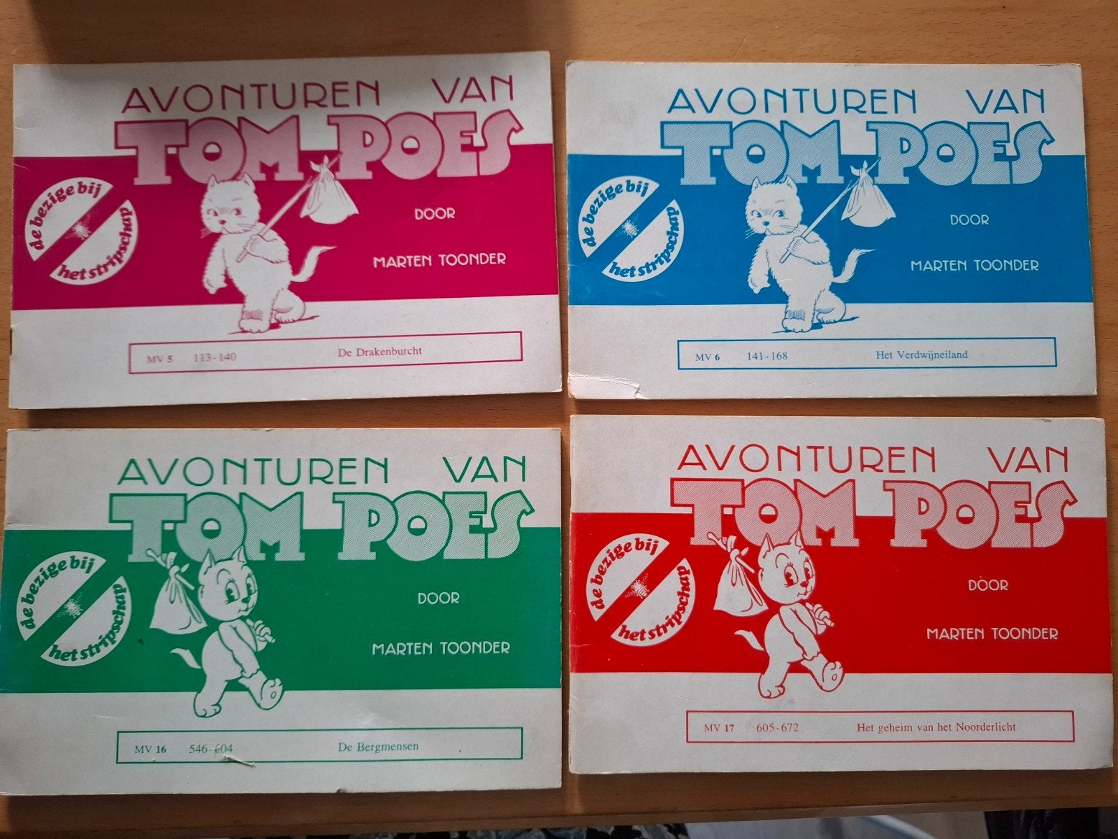 4 boekjes Tom Poes, Meerdere stripboeken, Ophalen of Verzenden, Gelezen