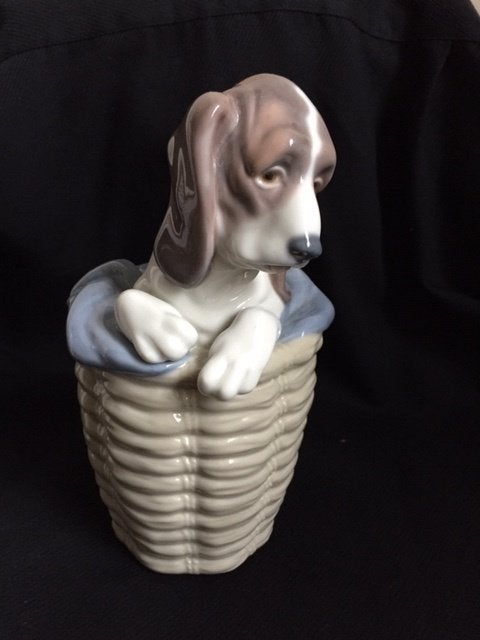 Lladro hond Basset, Ophalen of Verzenden, Zo goed als nieuw, Dier