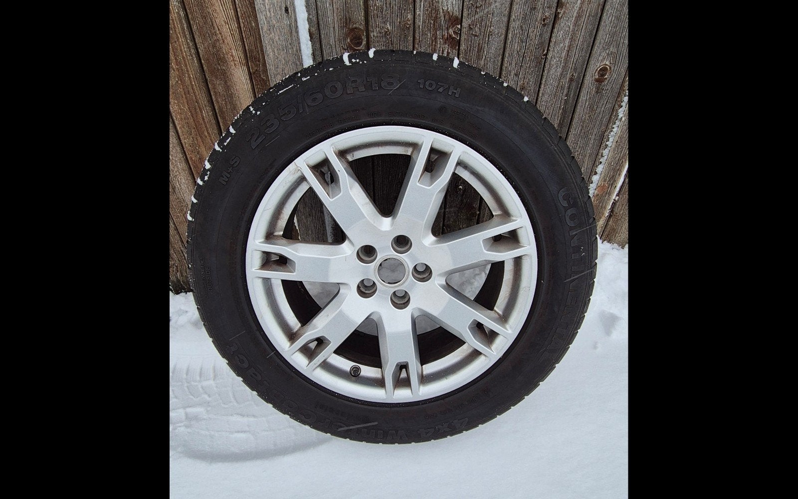 Range rover evoque 18inch velgen schadevrij met winterbanden, 18 inch, Gebruikt, Velg(en), Winterbanden