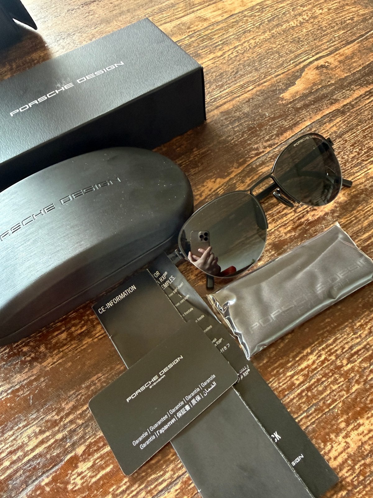 Porsche design zonnebril unisex, Ophalen of Verzenden, Zo goed als nieuw, Zwart, Overige merken