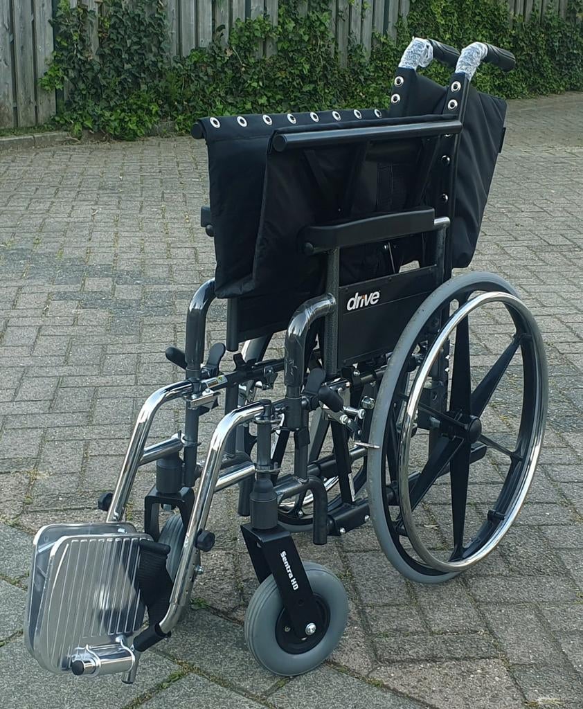 Rolstoel inklapbaar extra breed 65 cm NIEUW, Diversen, Duwrolstoel, Drive XL, Drive XL, Drive XL