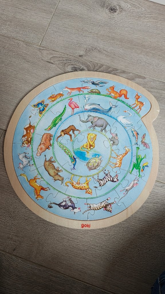 Goki ronde houten puzzel, Kinderen en Baby's, Speelgoed | Kinderpuzzels, Ophalen, 10 tot 50 stukjes, Gebruikt