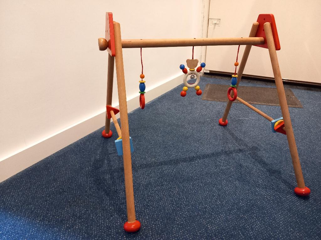 babygym - hout, Kinderen en Baby's, Speelgoed | Babyspeelgoed, Ophalen, Zo goed als nieuw, Babygym
