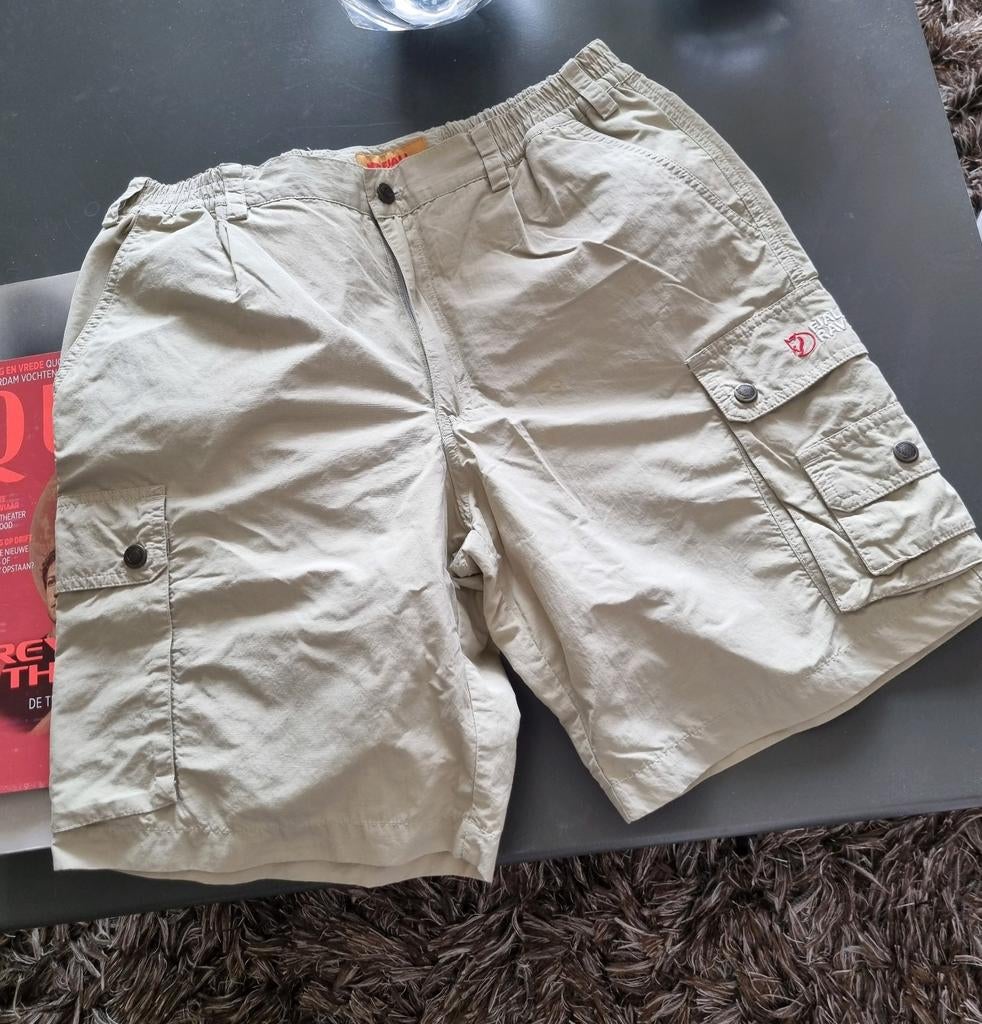 Fjällräven Sambava MT shorts, maat 48, absolute nieuwstaat., Maat 48/50 (M), Beige, Ophalen of Verzenden, Zo goed als nieuw