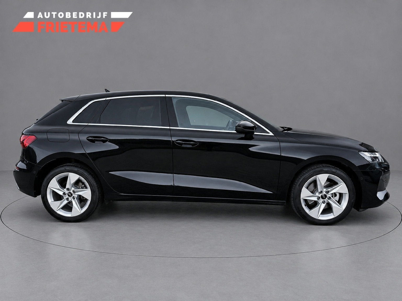 Audi A3 Sportback 40 TFSI e Advanced edition (bj 2025), Auto's, 12 maanden, Stof, 4 cilinders, Zwart
