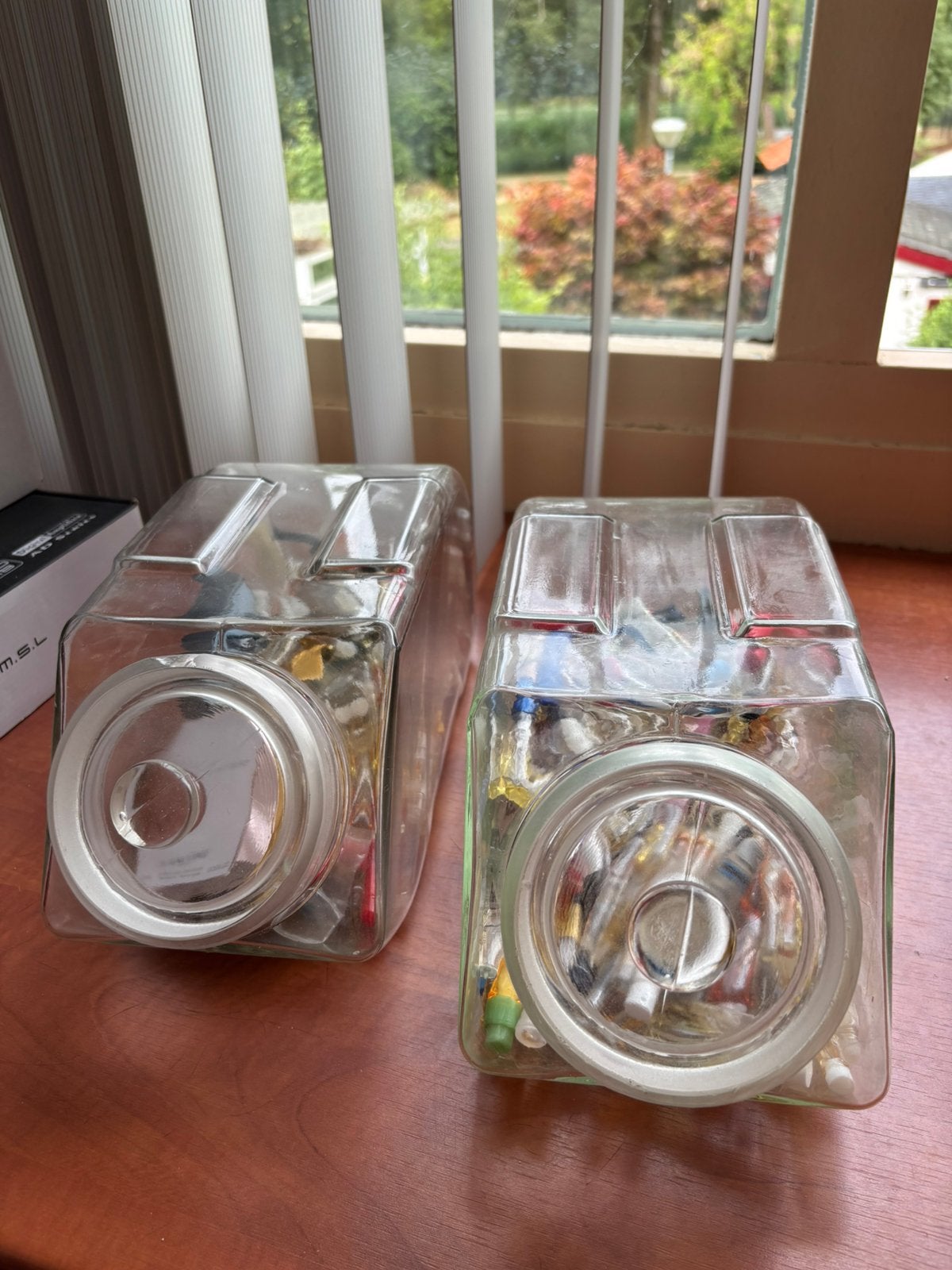 Parfum buisjes in glazen potten, Ophalen of Verzenden, Gebruikt, Proef of Tester
