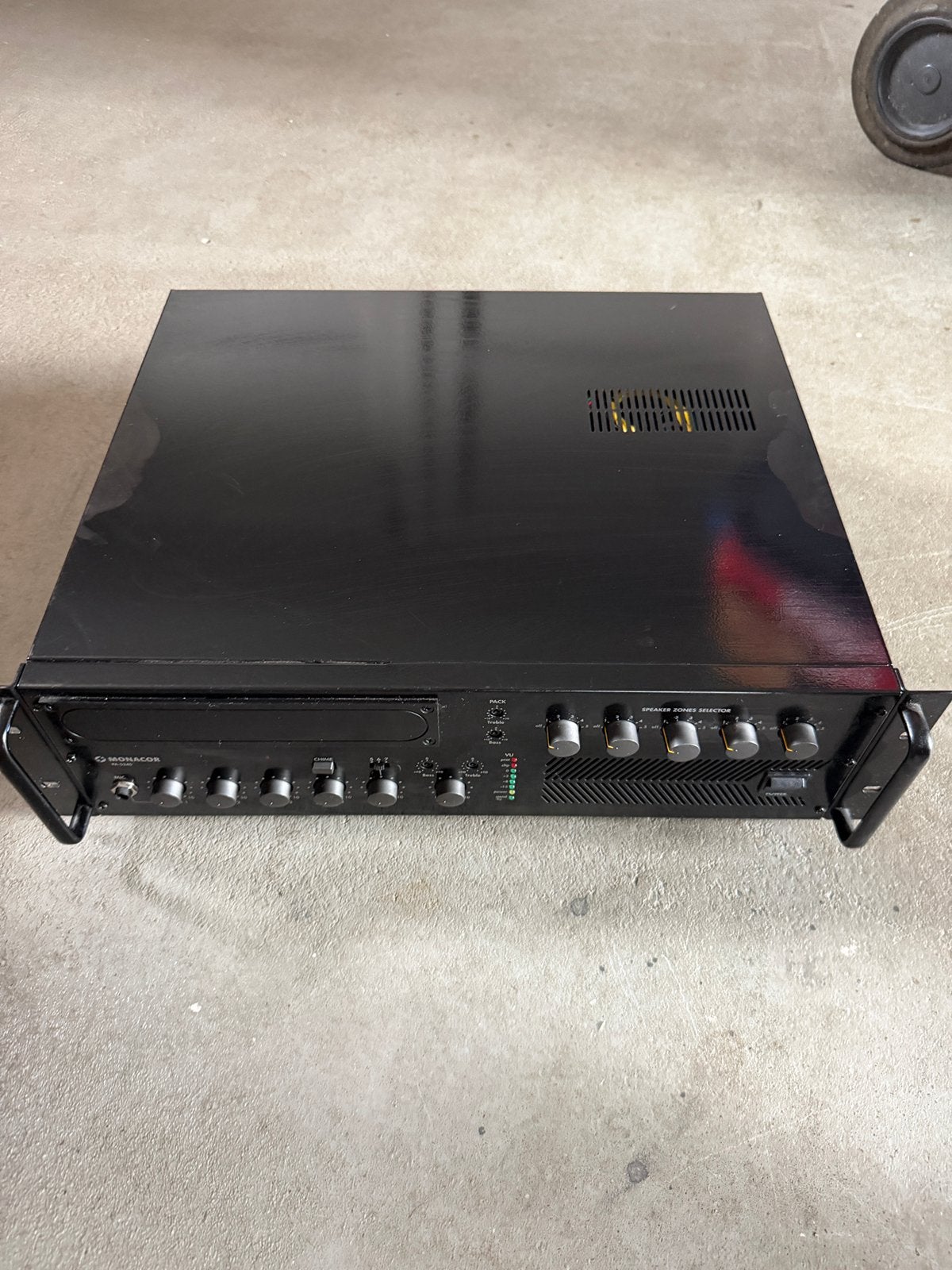 Monacor PA-5240 versterker, Ophalen, Zo goed als nieuw, 120 watt of meer, Overige merken