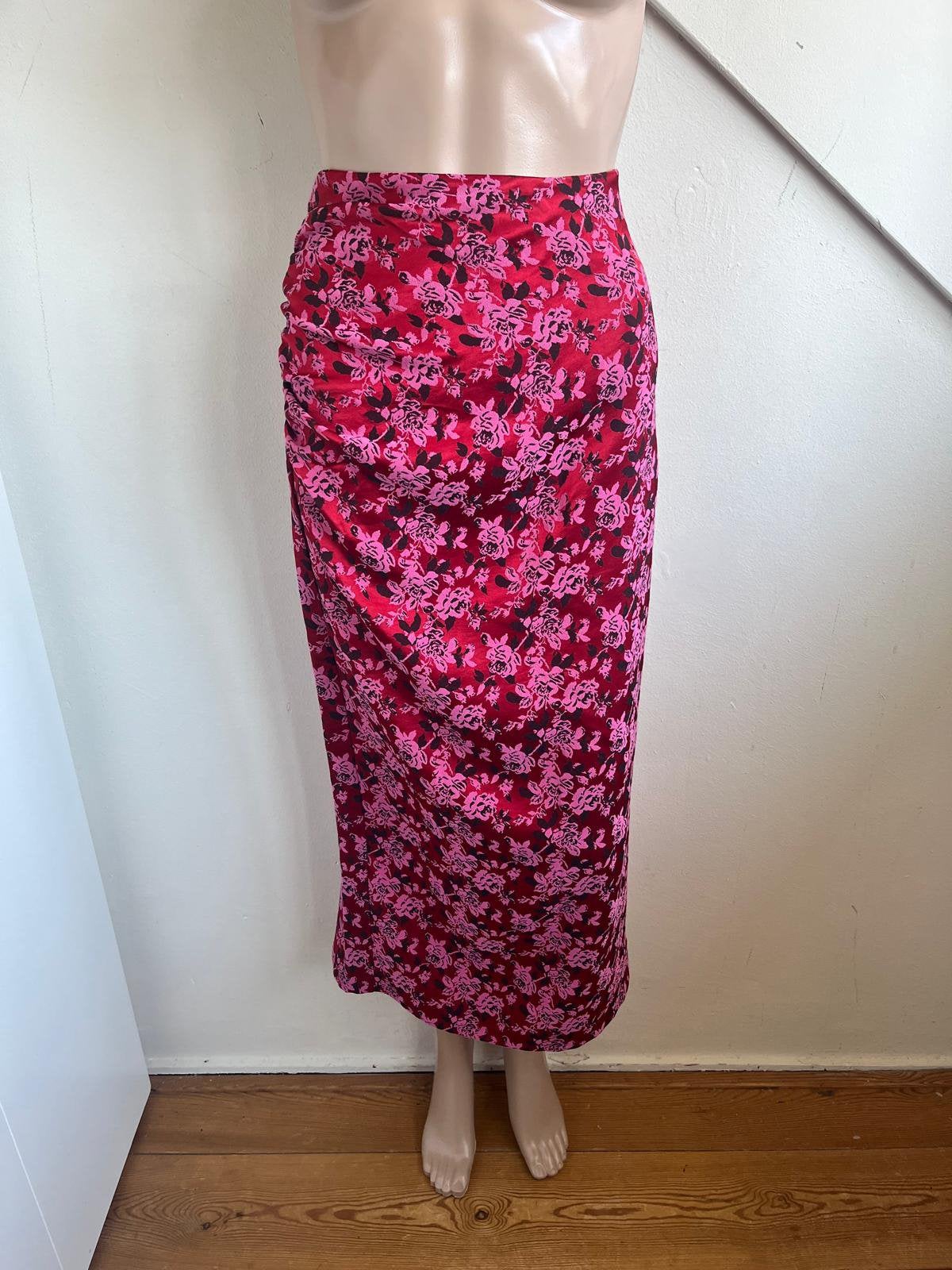 Reserved lange rok NIEUW!! maat 42/44 rood roze print, Maat 42/44 (L), Nieuw, Ophalen of Verzenden, Rood