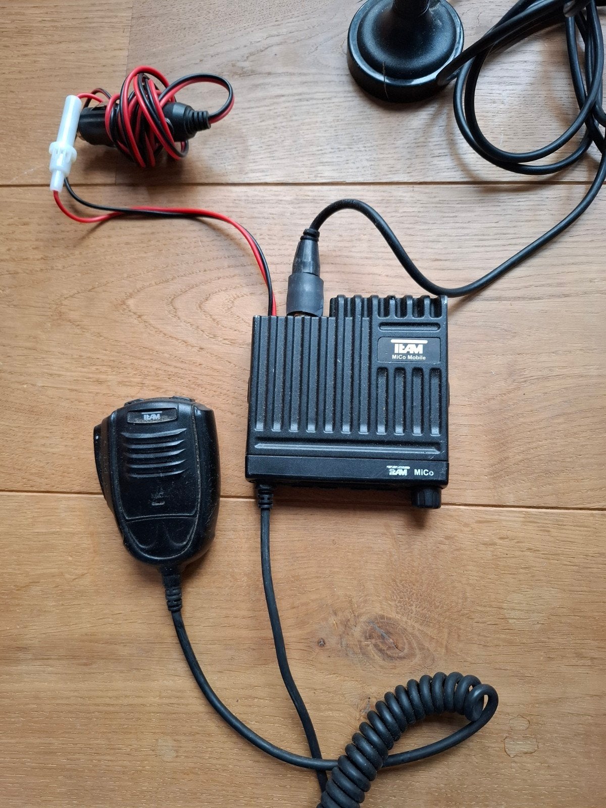 TEAM Mico VHF/UHF Mobiele Zender-Ontvanger Compact
