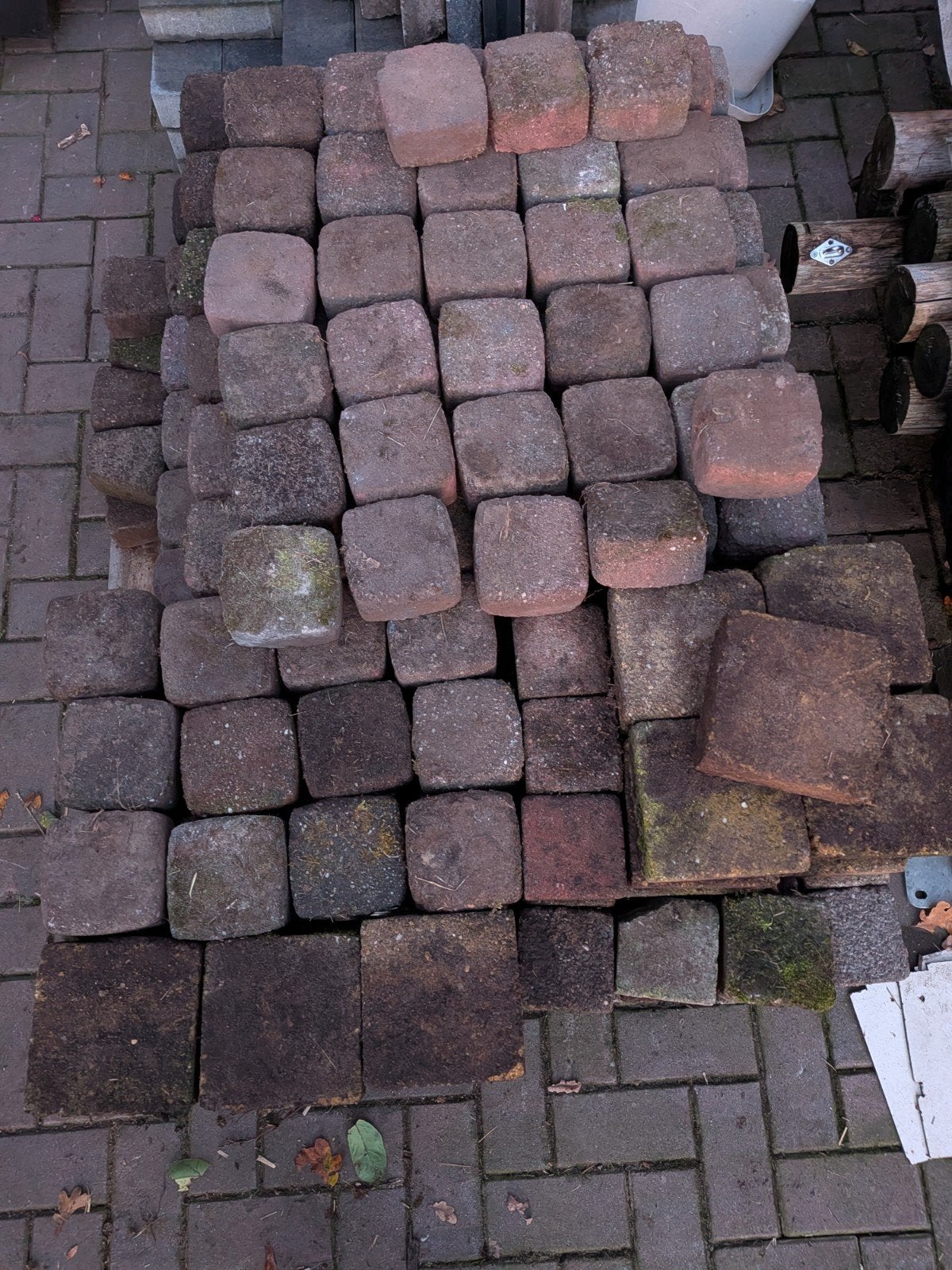 Terras stenen beton rood genuanceerd, Tuin en Terras, Ophalen, Gebruikt, Beton, Klinkers