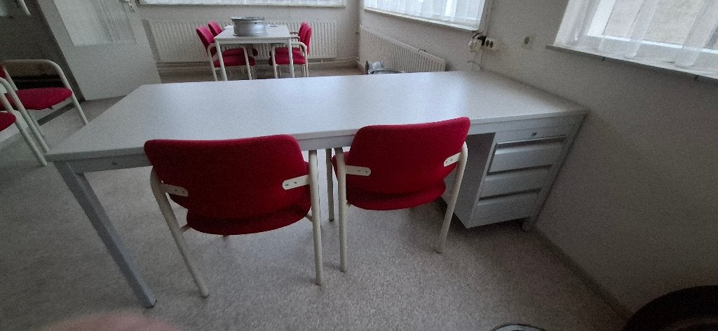 Stalen bureau 200x75x75 cm met lades, Ophalen of Verzenden, Met lades, Gebruikt, Metaal