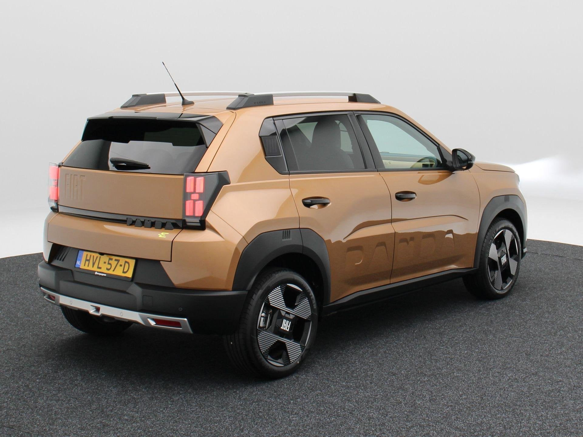 Fiat Grande Panda La Prima 113 PK 44 kWh | Stoel/Stuurverwar, Stof, Gebruikt, Panda, Bruin