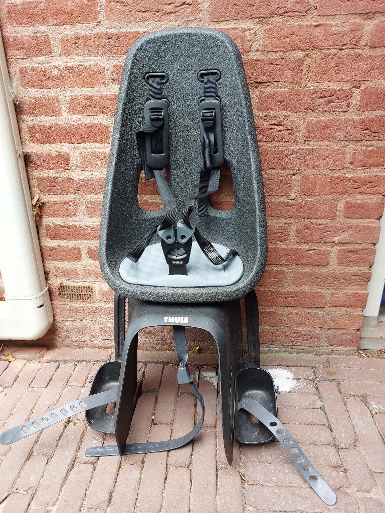 Fietsstoel bagagedrager (Thule Yepp Maxi), Achterzitje, Thule Yepp, Ophalen, 15 t/m 25 kg