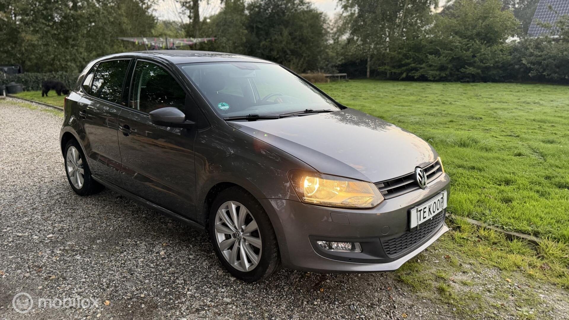 Volkswagen Polo 1.4 / 2011 / full option / nieuwe apk, Voorwielaandrijving, 86 pk, Gebruikt, 4 cilinders