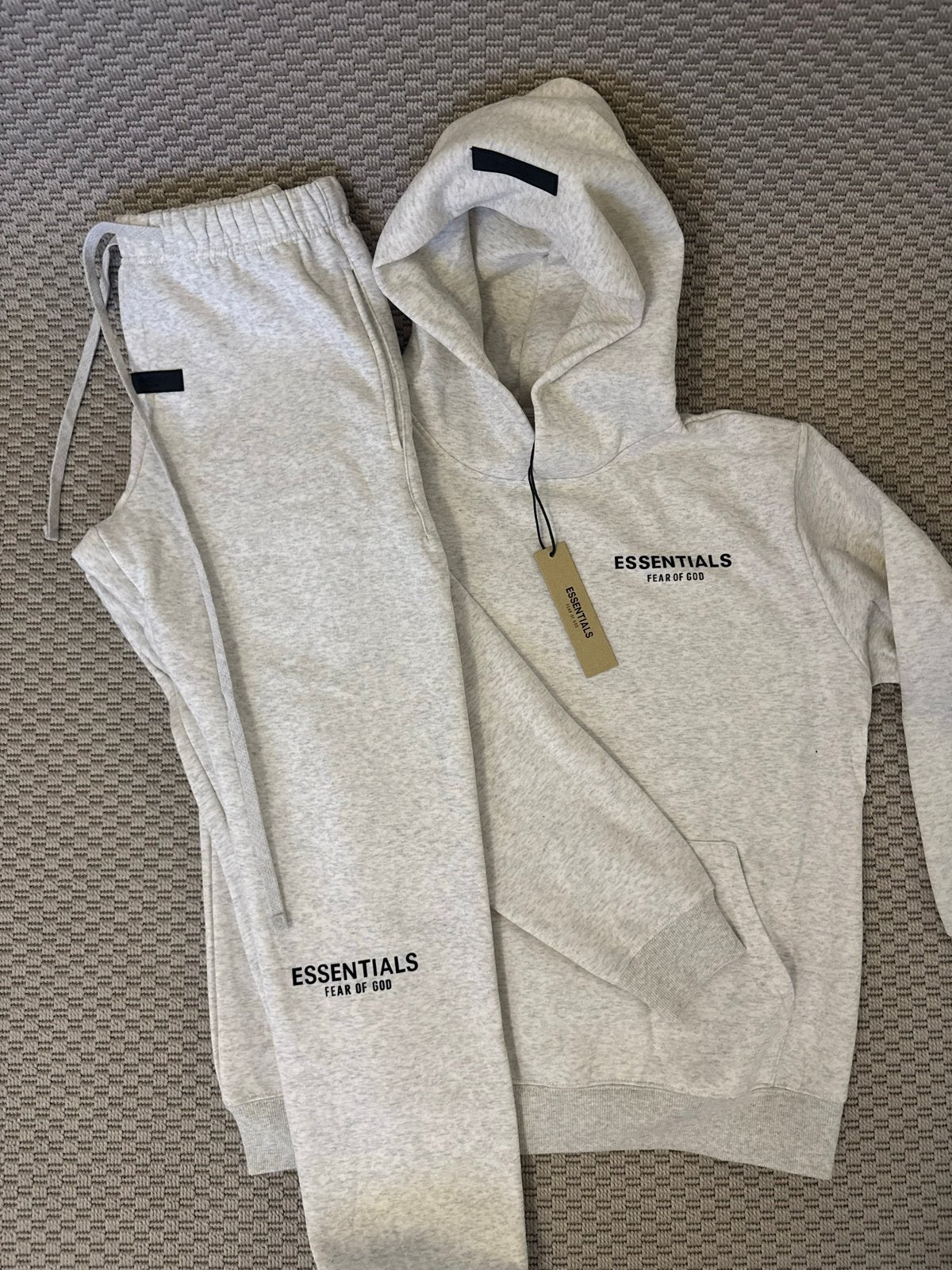Essentials Fear of God trainingspak - Maat M, Ophalen of Verzenden, Zo goed als nieuw, Maat 48/50 (M), Grijs