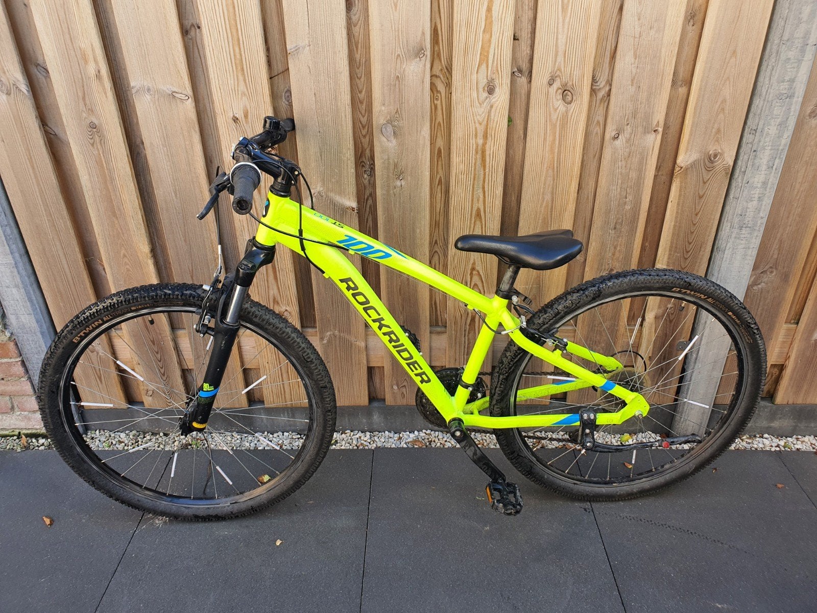 Rockrider ST100 27,5" Jongens Mountainbike, Zo goed als nieuw, Rockrider, Handrem, Ophalen