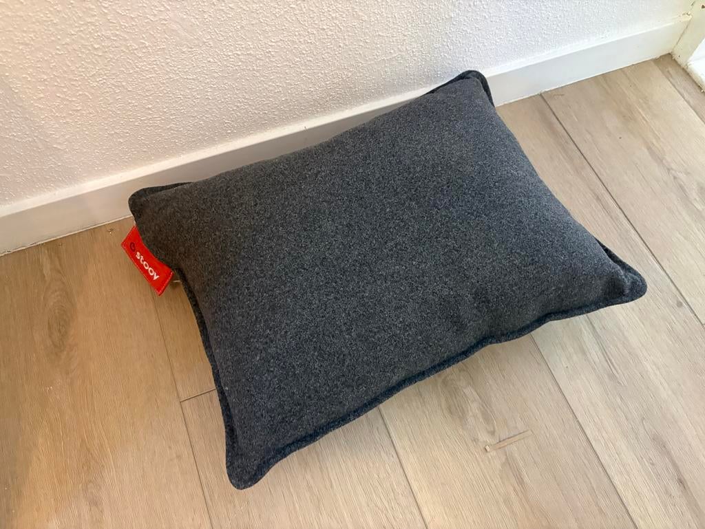 Stoov kussen, Ophalen of Verzenden, Zo goed als nieuw, Grijs, Vierkant