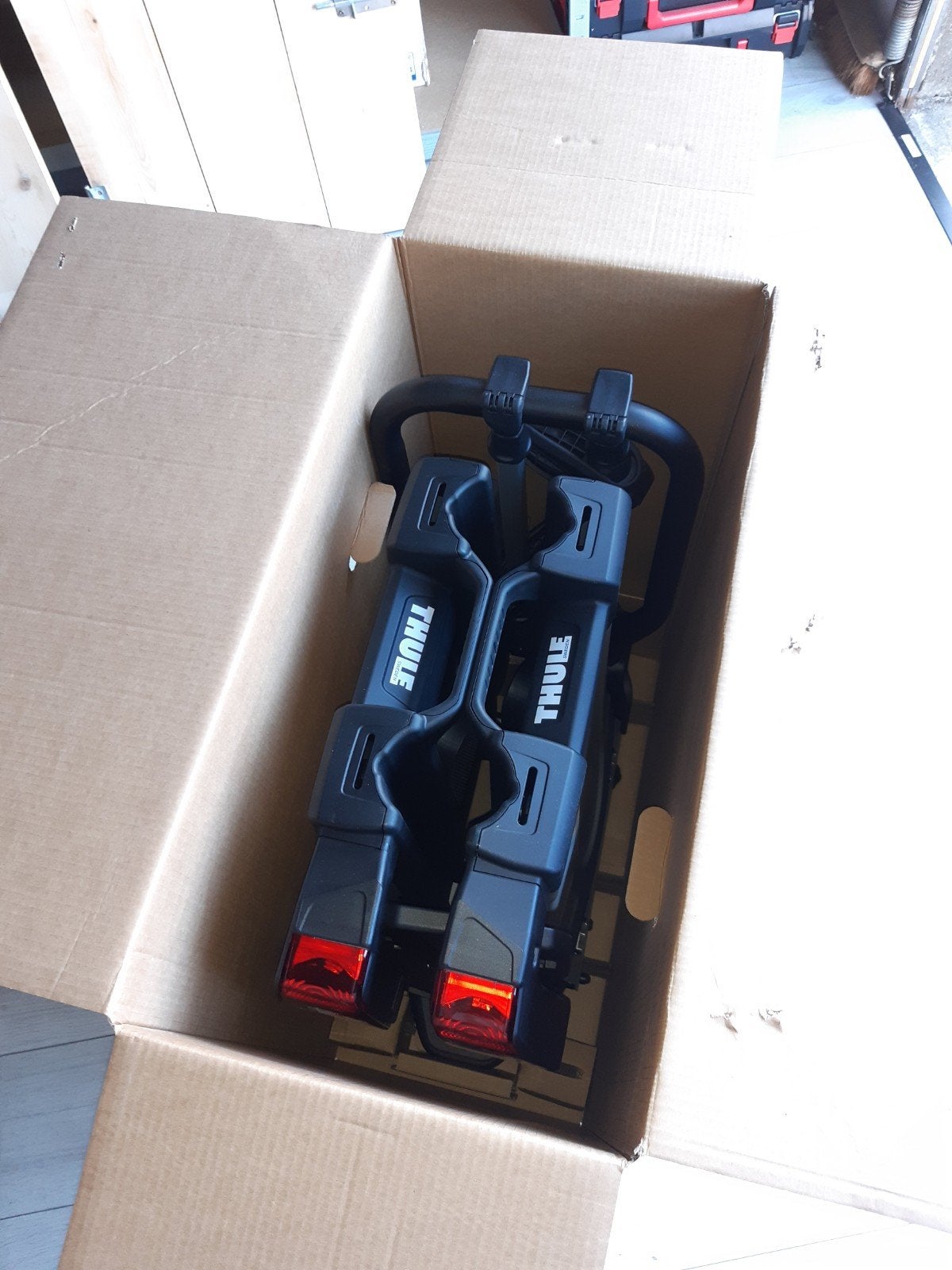 Foto 10 van thule easyfold xt2 933 fietsendrager + opberghoes NIEUW !!