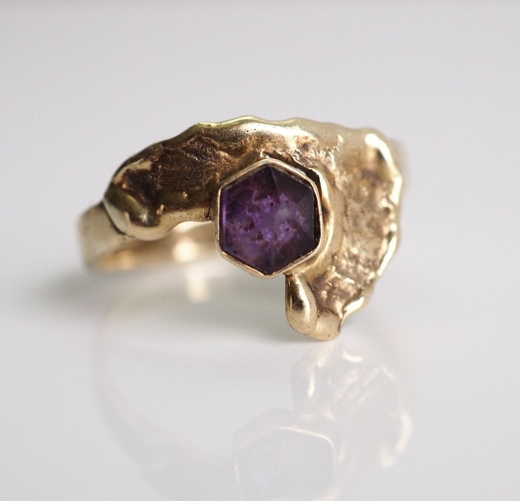 Gouden ring met amethist, mooi ontwerp, Sieraden, Tassen en Uiterlijk, Ringen, 18 tot 19, ., Ophalen of Verzenden, Zo goed als nieuw