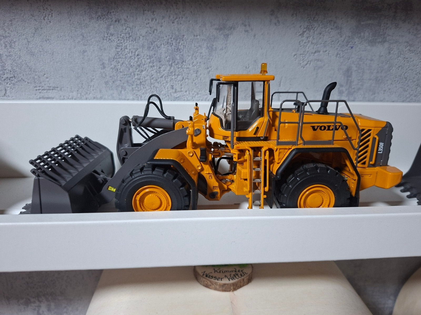 Volvo L350F Wiellader Model 1:50 - Motortart, Ophalen of Verzenden, Zo goed als nieuw, Hijskraan, Tractor of Landbouw, Overige merken