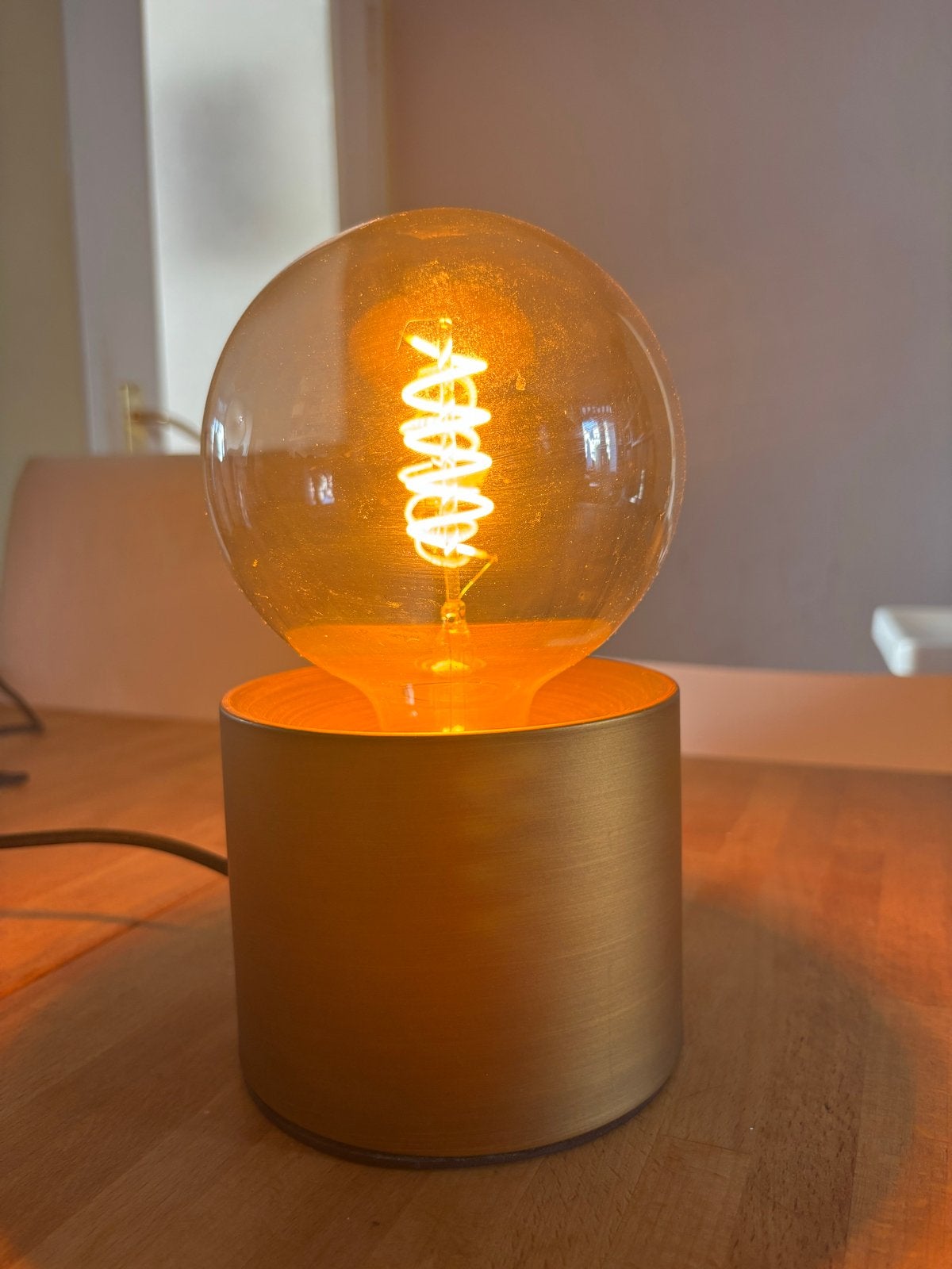 KARWEI Lex Tafellamp Messing/Koper met LED Filamentlamp, Huis en Inrichting, Gebruikt, Overige merken, Goud, Sfeerlamp