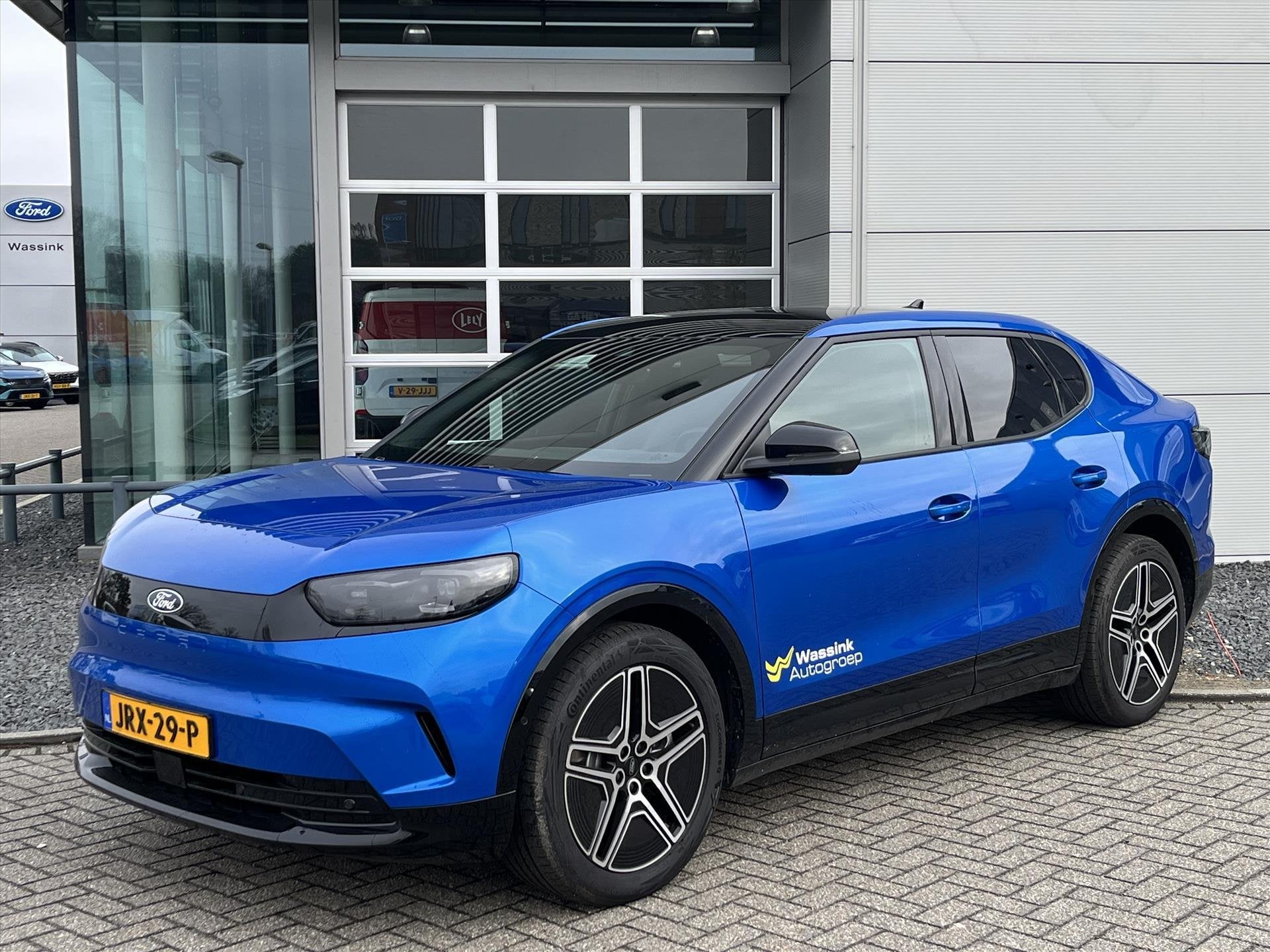 Ford Capri Extended Range RWD 77kWh 286pk Premium | Leder in, Blauw, Origineel Nederlands, 1000 kg, 598 km