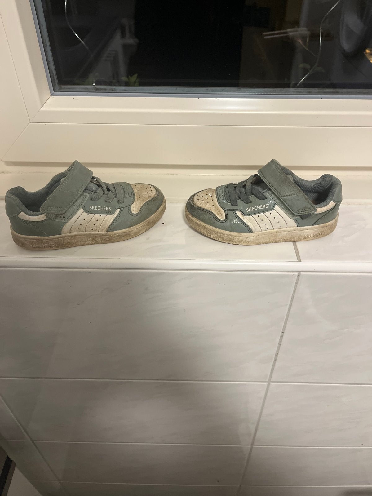 Skechers kinderschoenen maat 26, Ophalen of Verzenden, Gebruikt, Jongen of Meisje, Schoenen