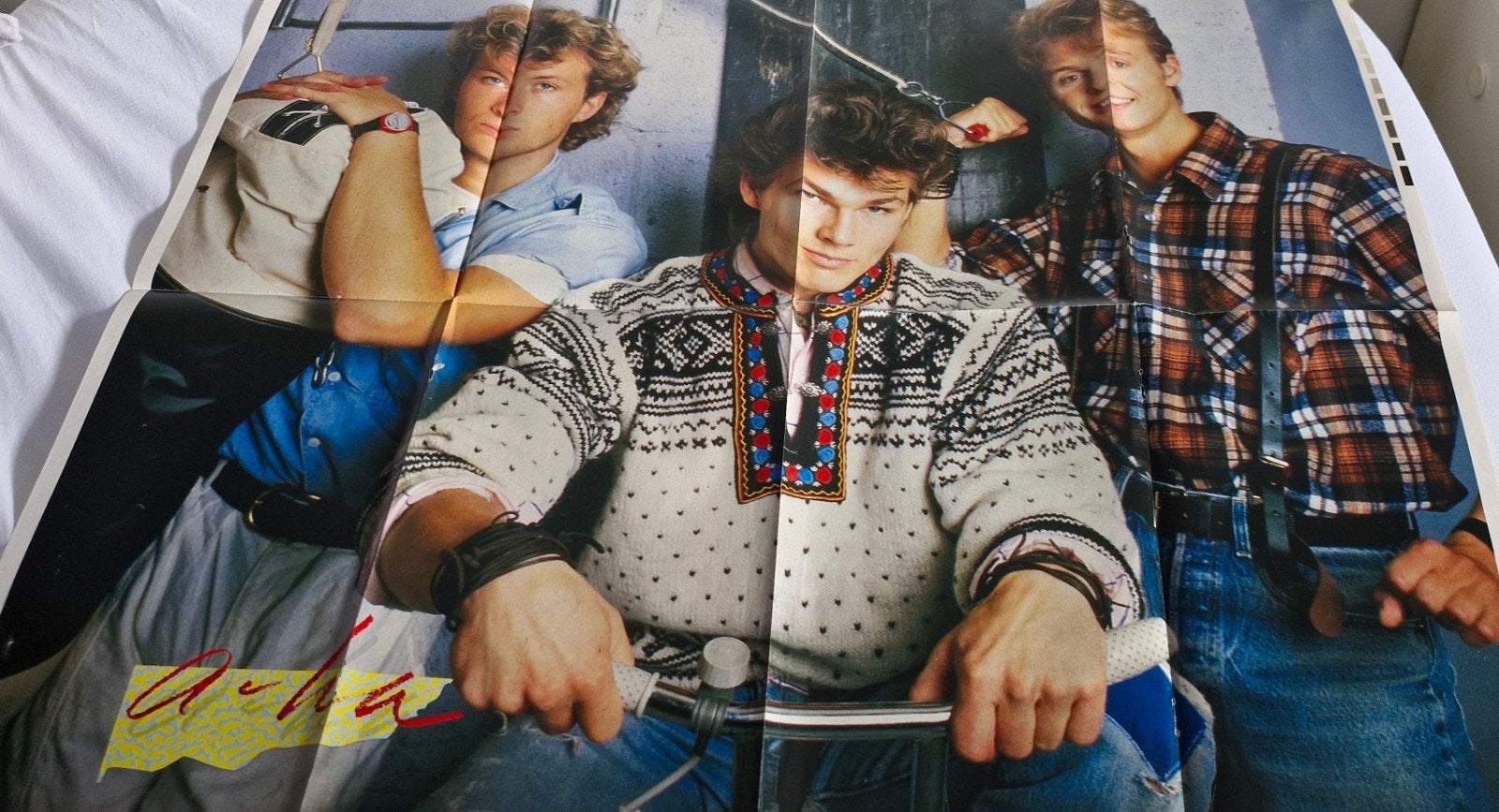 Vintage A-Ha en The Bangles Poster - Jaren '80 Popmuziek, Ophalen of Verzenden, A1 t/m A3, Muziek, Rechthoekig Staand