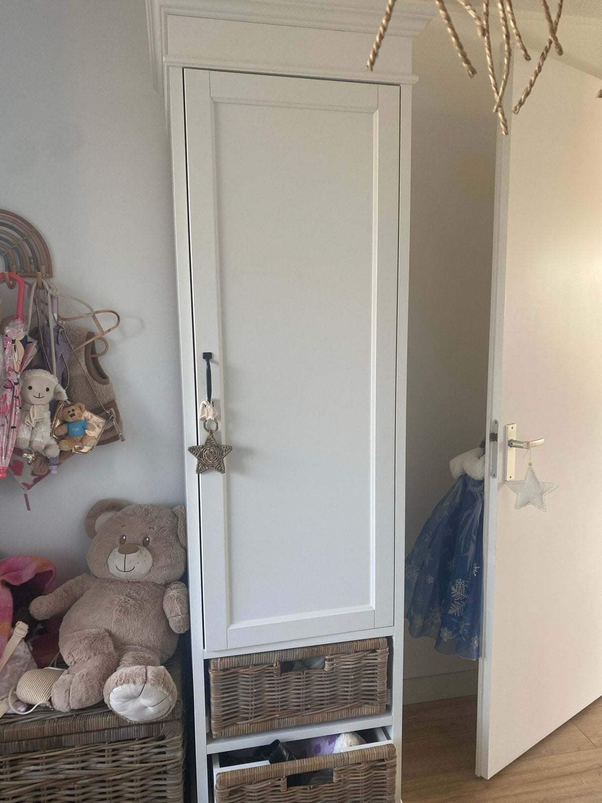 Kidsmill La Premiere Linnenkast met Rattan Lades, Kinderen en Baby's, Kinderkamer | Commodes en Kasten, Ophalen, 50 tot 70 cm