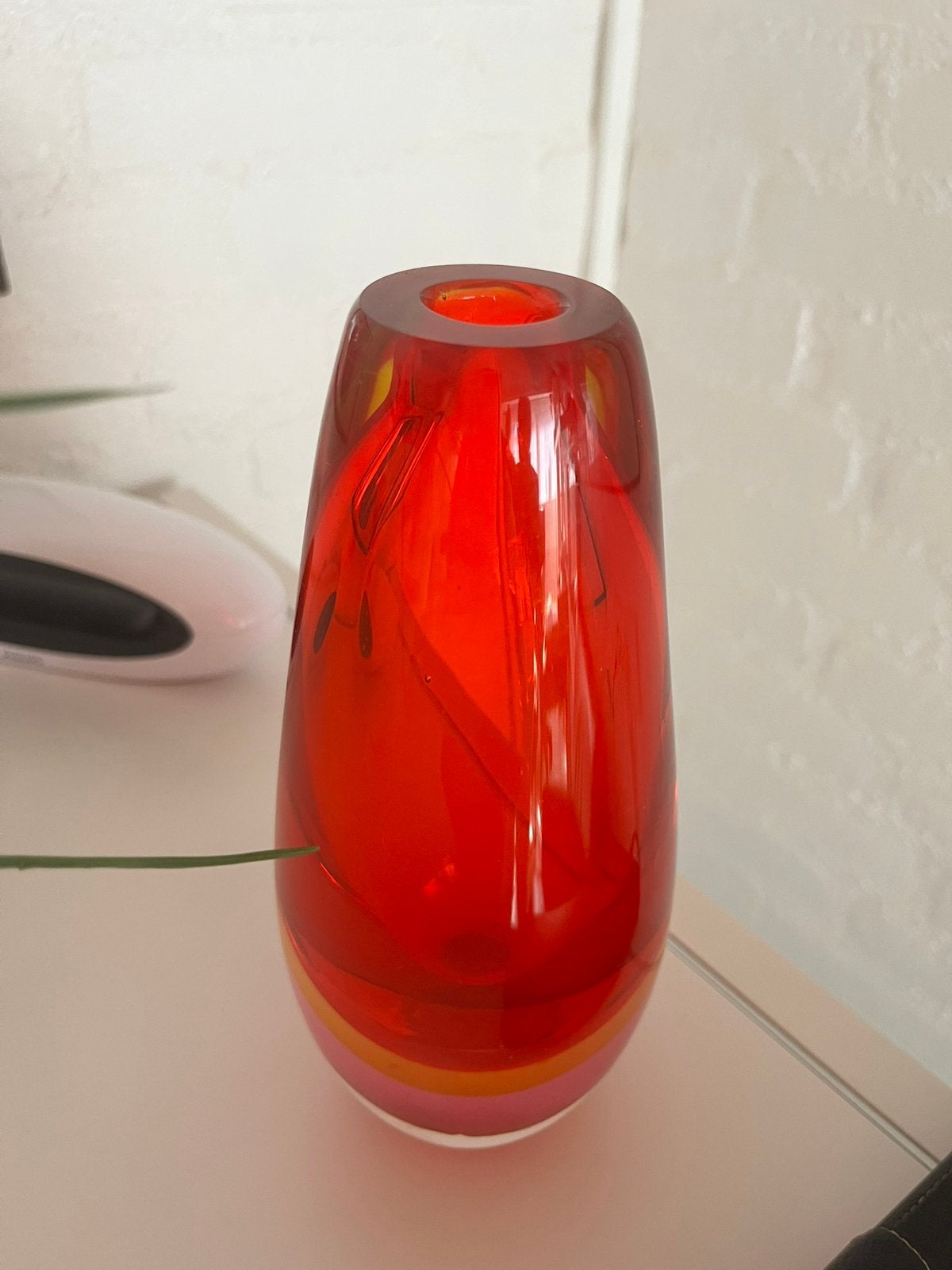 Prachtige design vaas rood/roze/geel glas!, 21 cm, Ophalen of Verzenden, Rood, Glas