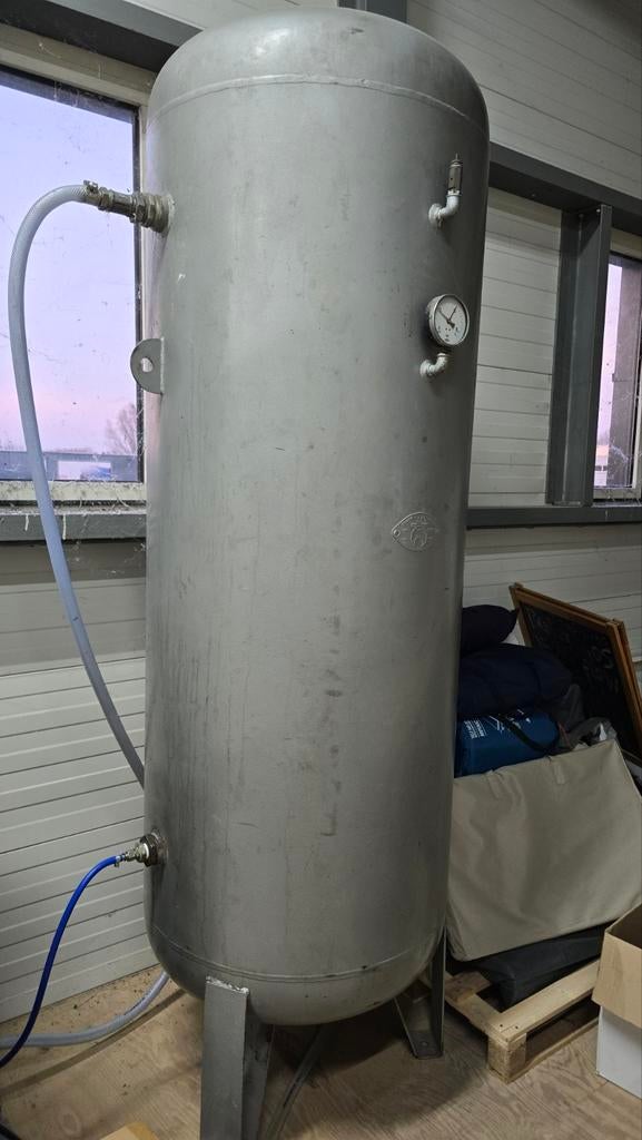 Compressor luchttank perslucht 1000 liter, Zakelijke goederen, Machines en Bouw | Industrie en Techniek, Ophalen