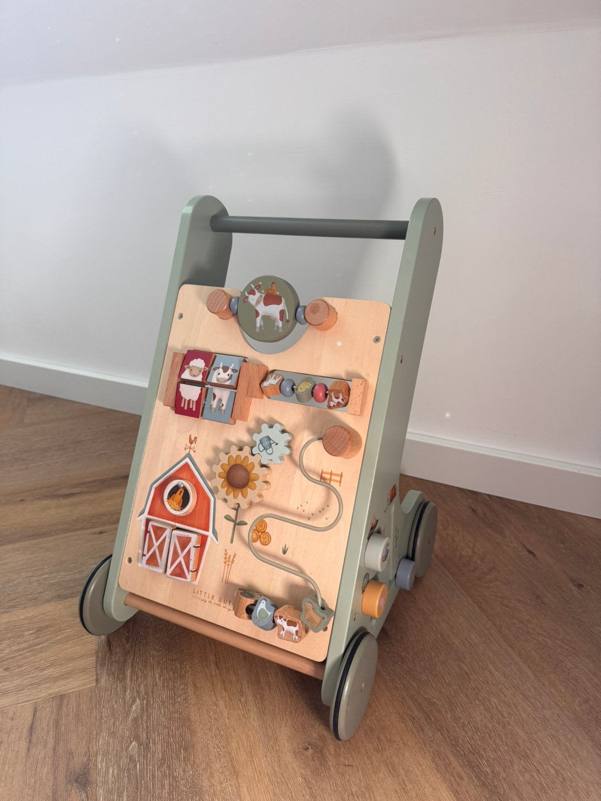 Little Dutch Little Farm houten activiteitenloopwagen, Ophalen of Verzenden, Zo goed als nieuw