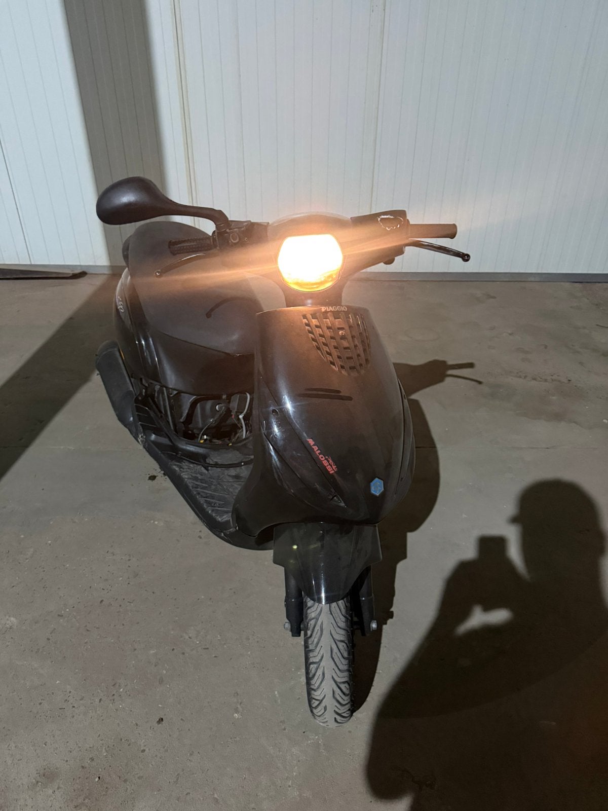 Piaggio zip 150cc, Ophalen, Zo goed als nieuw, Benzine, Zip