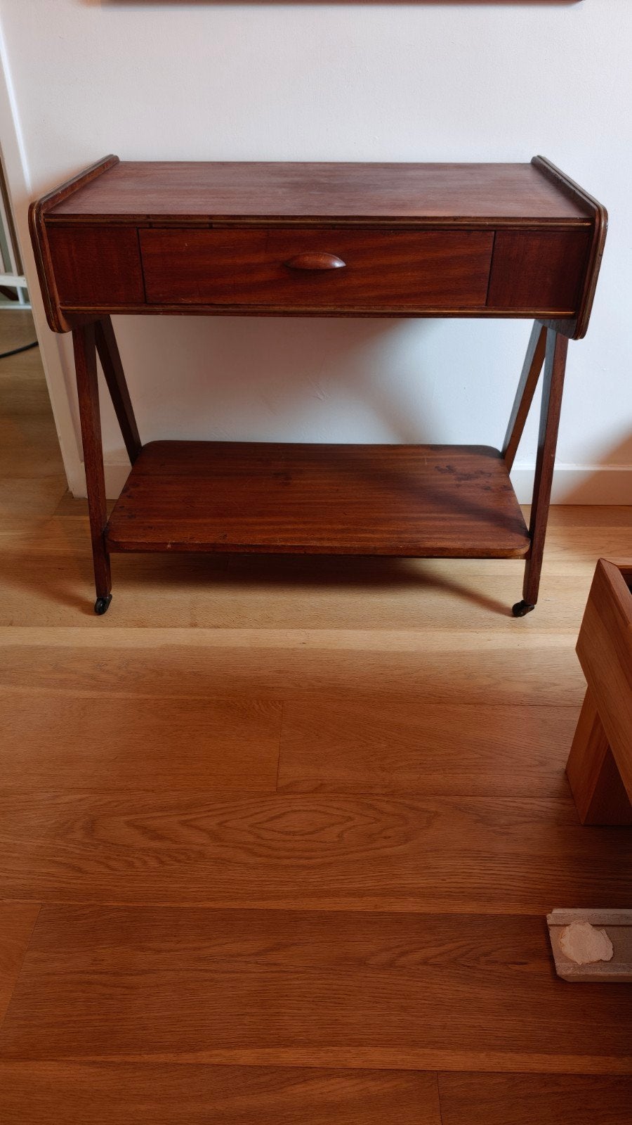 Vintage Bijzettafel met Lade en Wieltjes, Ophalen