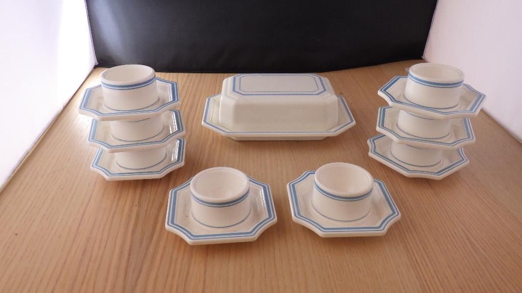 mooie retro eierdopjes en botervlootje in wit met blauw, Ophalen of Verzenden, Overige typen