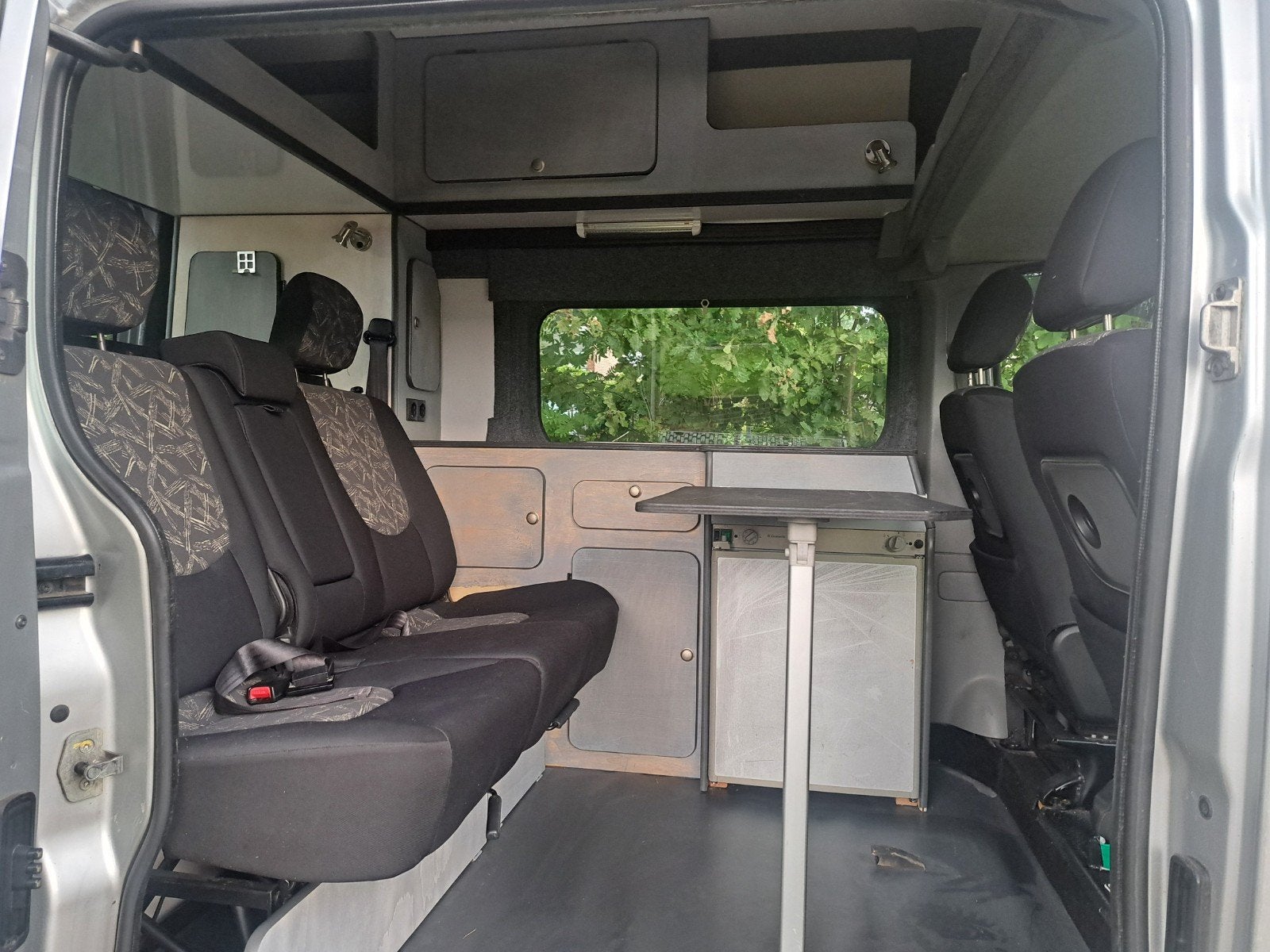 Buscamper Opel Vivaro Hoogte 2 zeer netjes, Caravans en Kamperen, Overige merken, Tot en met 2, Bedrijf, Overige merken