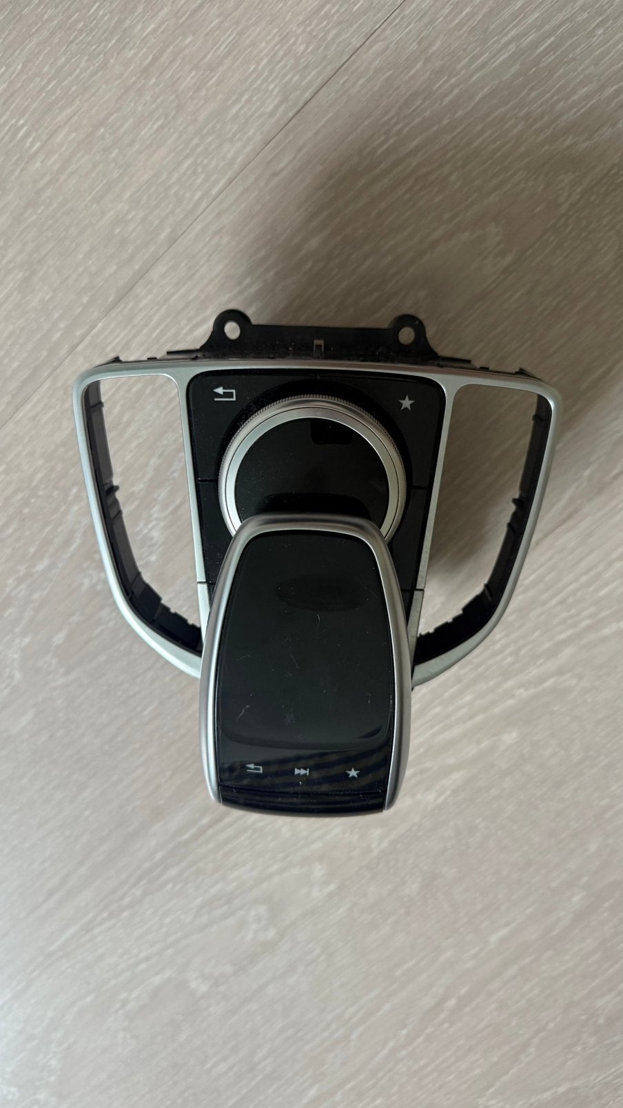 Mercedes midden concole touchpad + air vents/speaker covers, Auto-onderdelen, Ophalen of Verzenden, Gebruikt, Mercedes-Benz