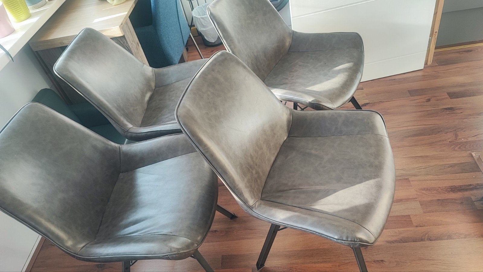 Vier eetkamer stoelen dorat antraciet, Ophalen, Gebruikt, Leer, Vier