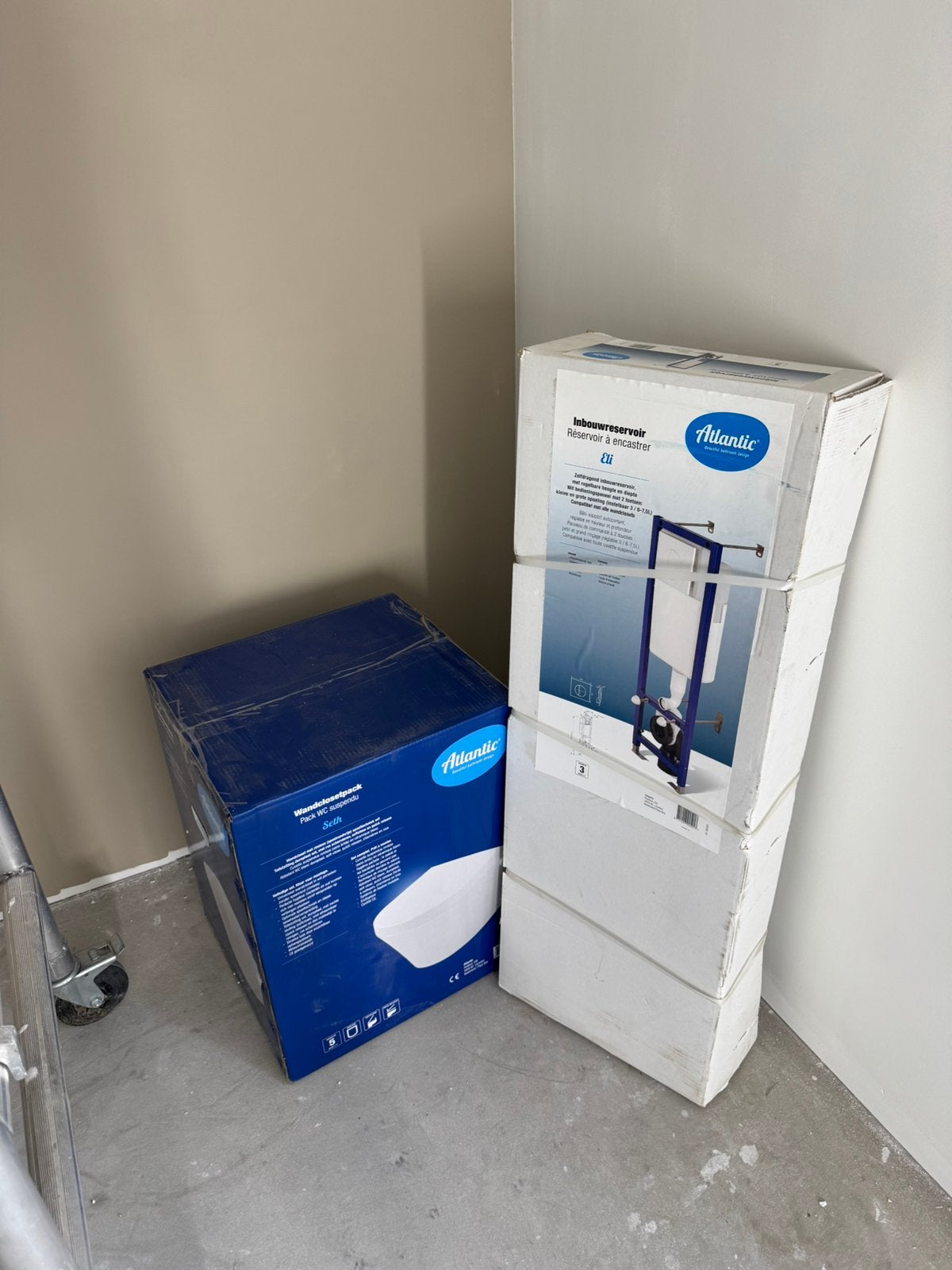 Toilet, Ophalen, Minder dan 50 cm, Overige typen, Nieuw