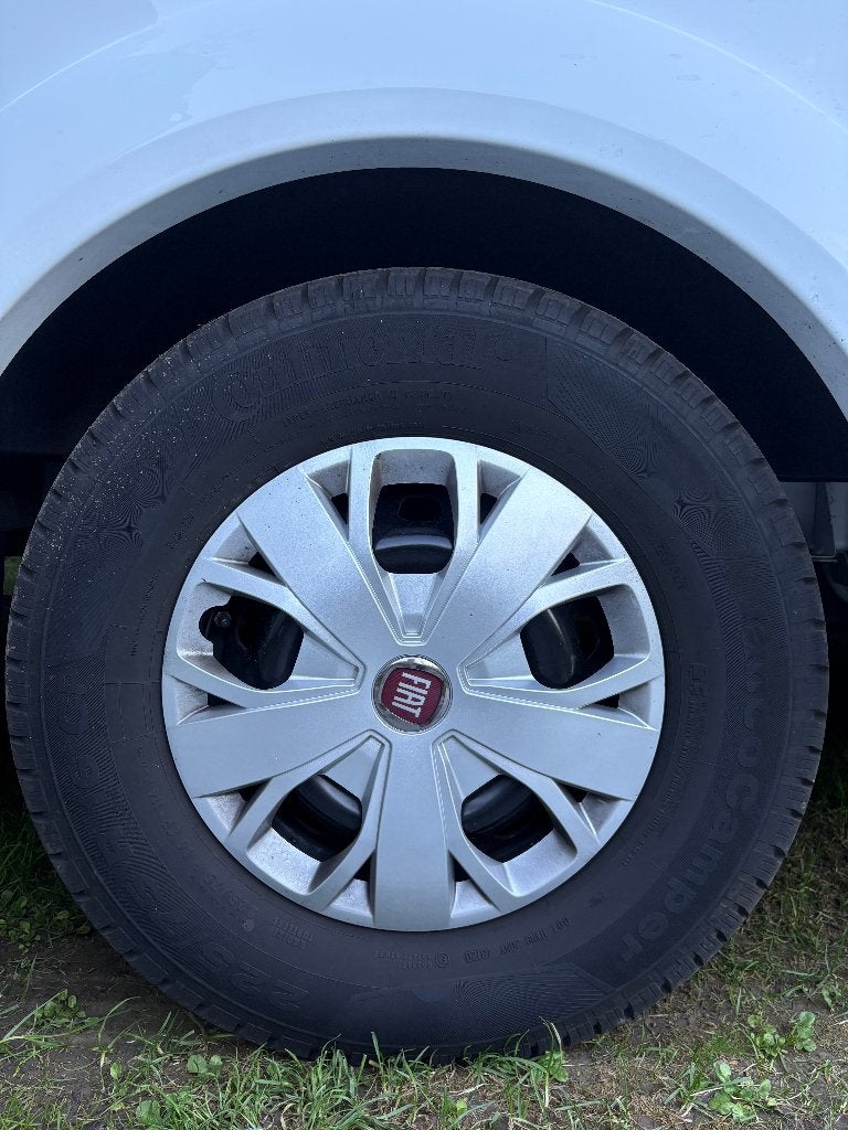 Banden Continental 225/75 R16 CP, Ophalen, 16 inch, Band(en), Bestelwagen