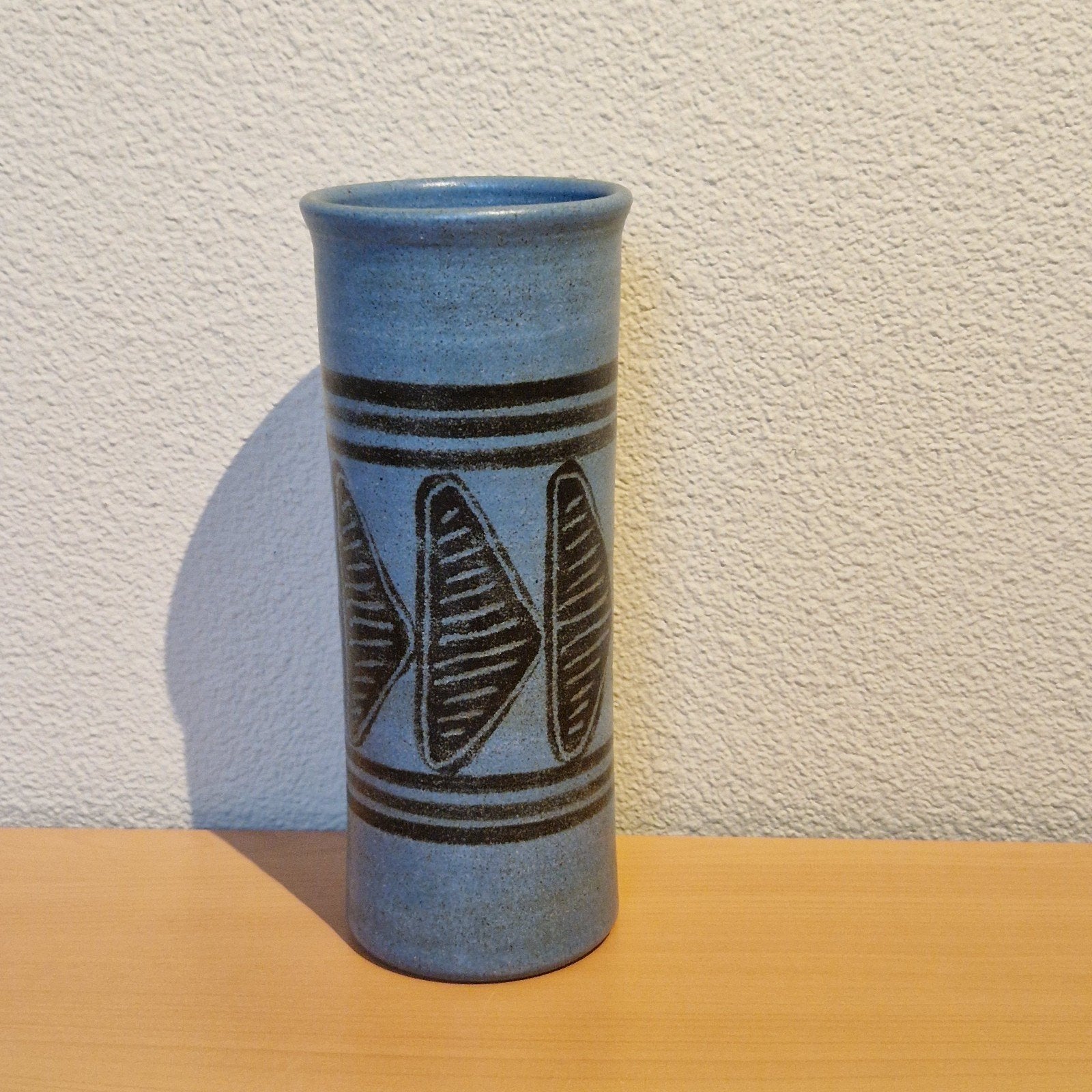 Vaas, blauw,  gemaakt door Han Cornelissens, Ophalen of Verzenden