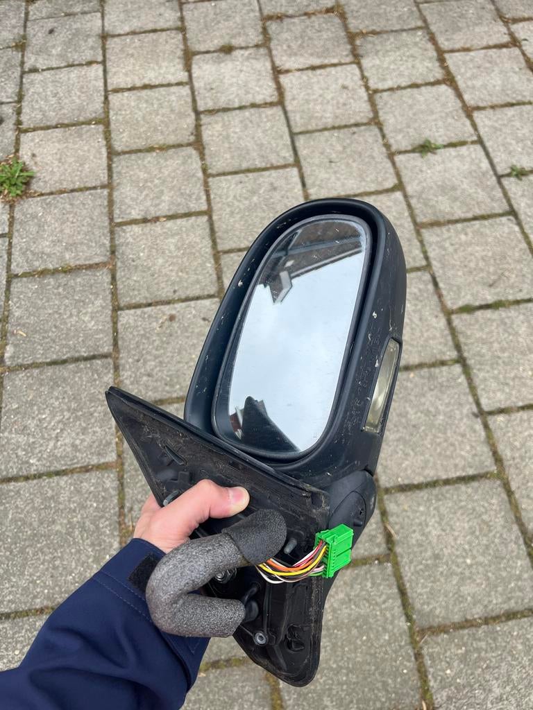 Volvo V70 Spiegel 2002 met puddle-light en inklapbaar, Ophalen of Verzenden, Gebruikt, Volvo