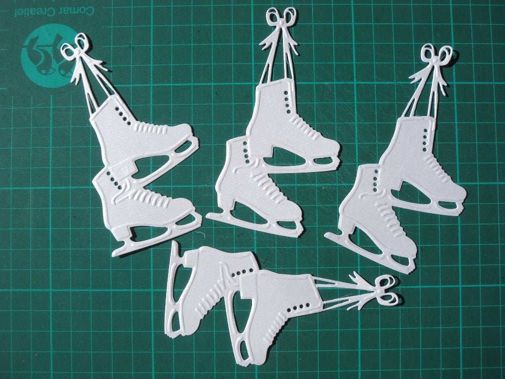set van 4 stansjes schaatsen, Ophalen of Verzenden, Nieuw, Overige thema's, Overige typen