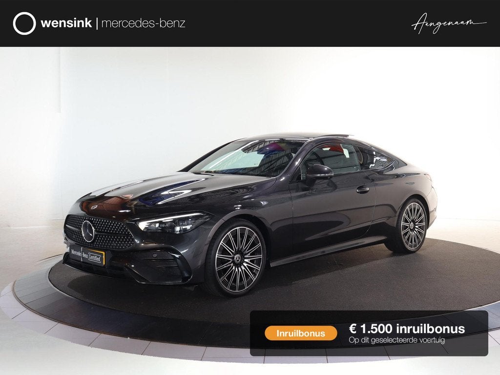 Mercedes-Benz CLE Coupé 200 AMG Line | Digital Light | Pano, Auto's, Mercedes-Benz, 4 cilinders, 4 stoelen, Origineel Nederlands