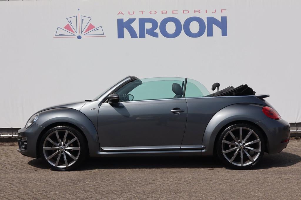 Volkswagen Beetle Cabriolet 1.4 TSI Sport BlueMotion R-line, 1334 kg, Gebruikt, 4 cilinders, 4 stoelen
